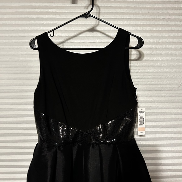 NWT Fit and flare black dress with sequin waist detail 10 - Picture 2 of 8